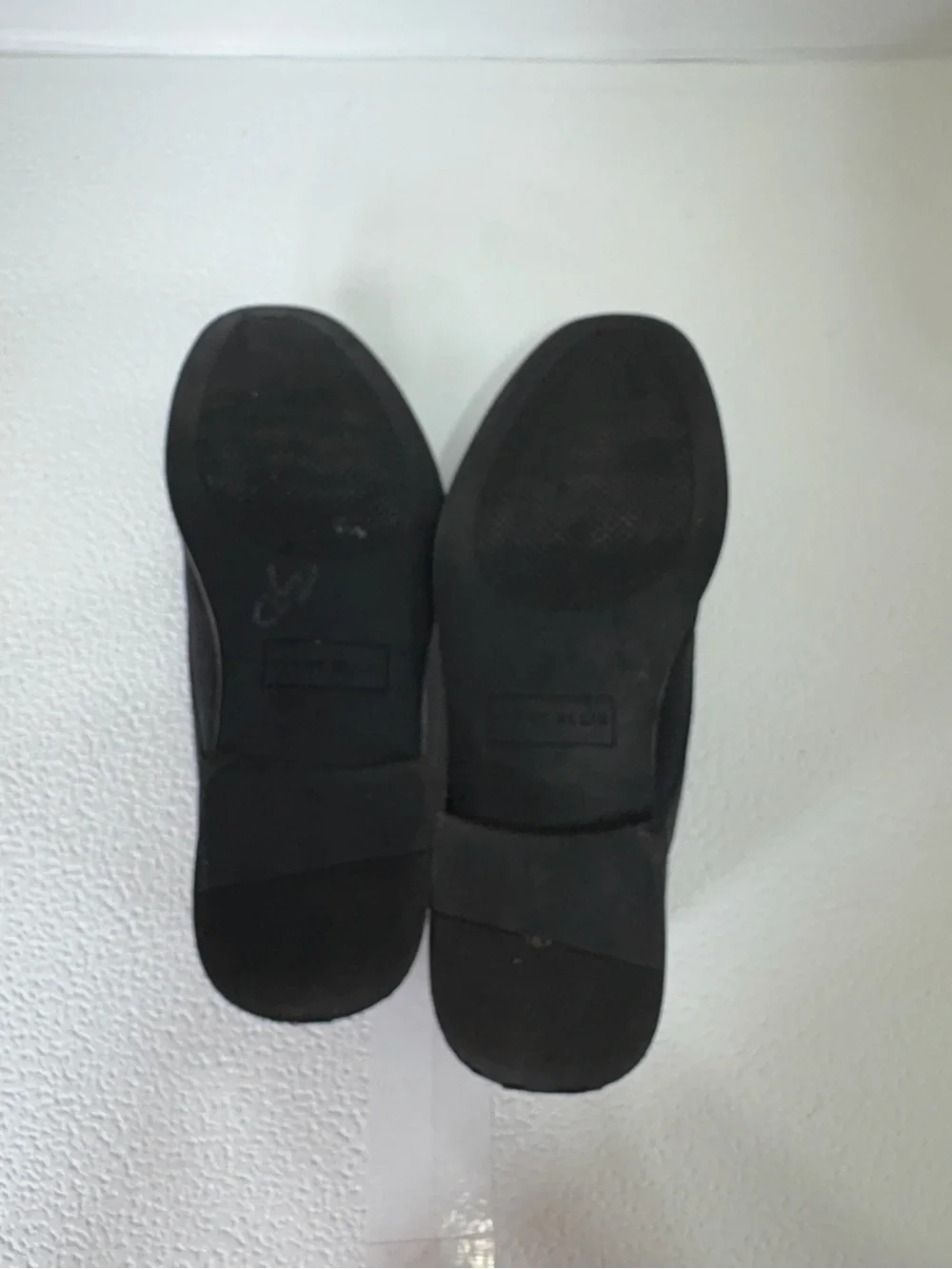 Perry Ellis Men's Black Leather Derby Shoes s298